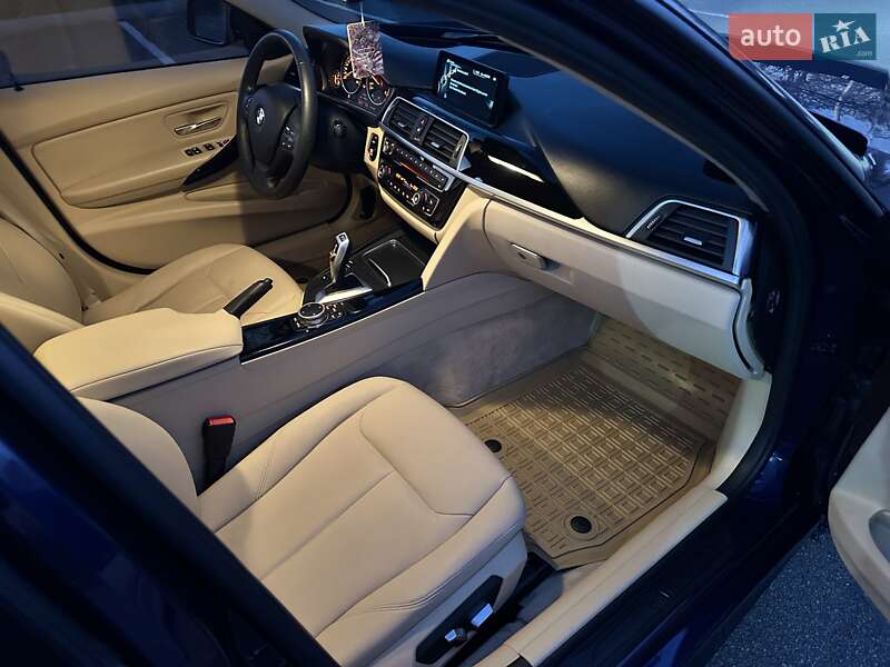 Седан BMW 3 Series 2015 в Одессе