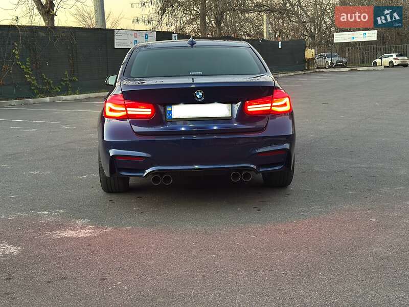 Седан BMW 3 Series 2015 в Одессе