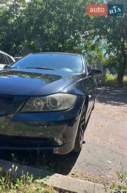 Седан BMW 3 Series 2006 в Одессе