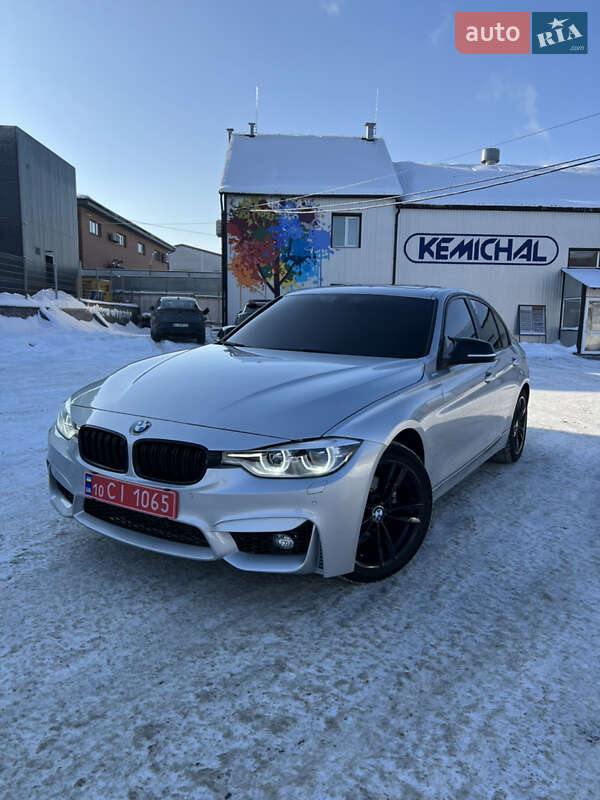 BMW 3 Series 2017