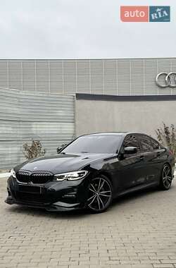Седан BMW 3 Series 2020 в Львове