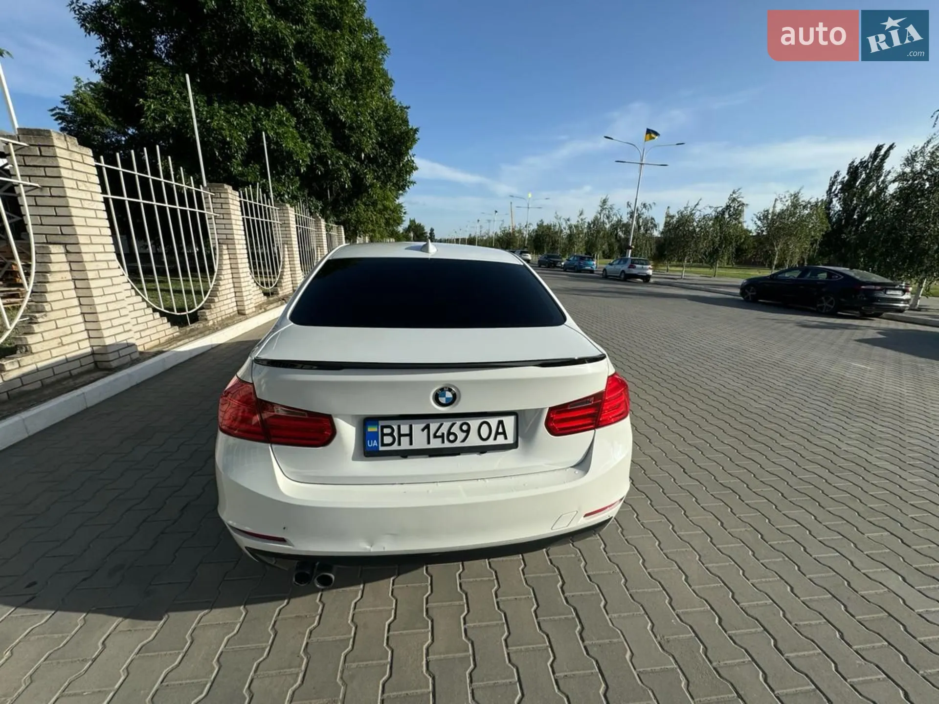 2012 BMW 3er - мініатюра 2