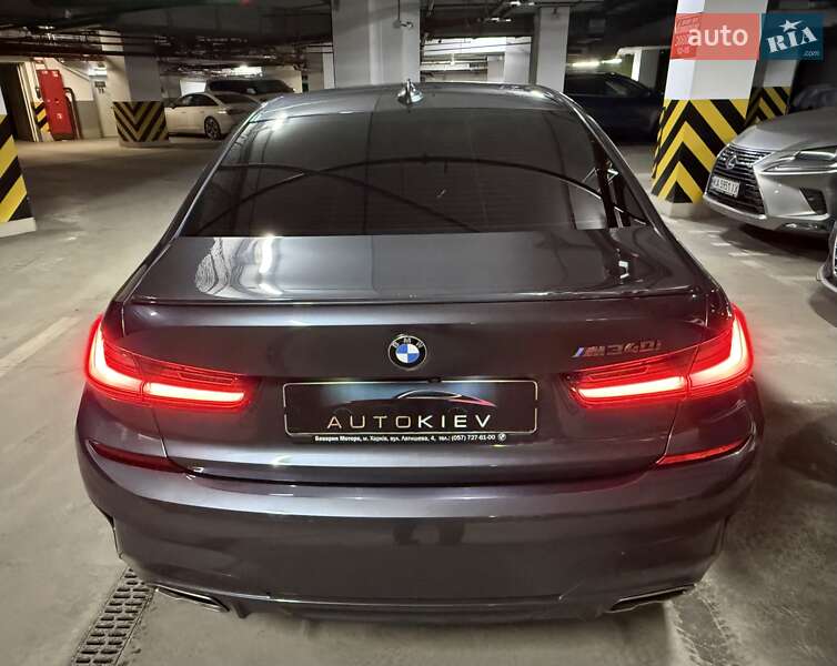 Седан BMW 3 Series 2019 в Киеве