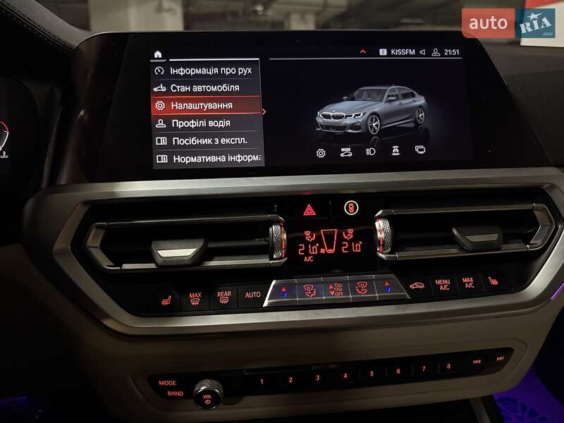 Седан BMW 3 Series 2019 в Киеве