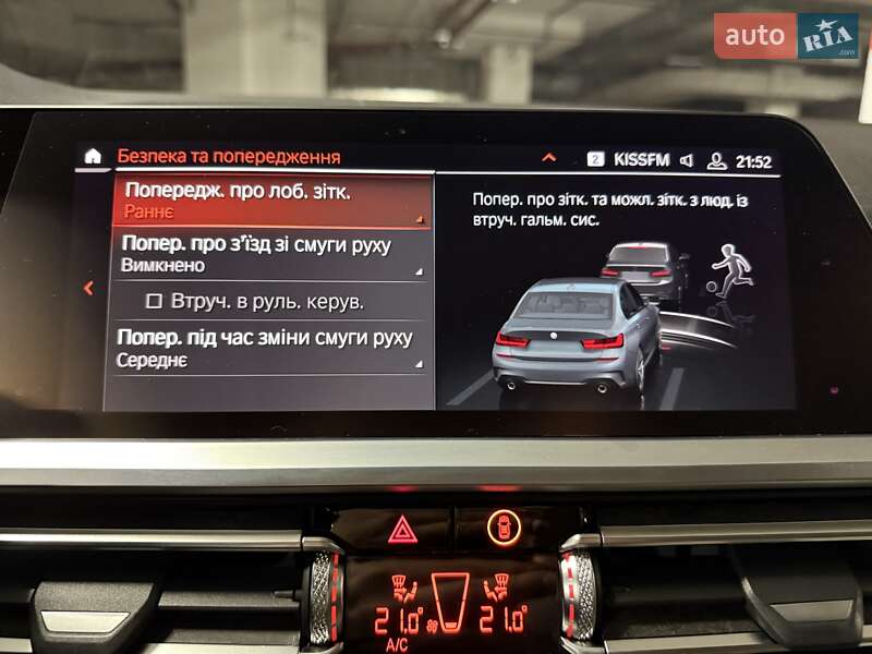 Седан BMW 3 Series 2019 в Киеве