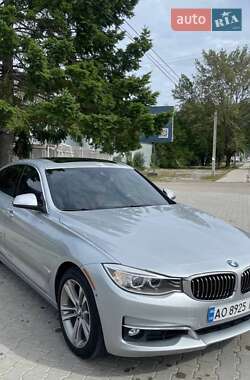 Седан BMW 3 Series 2016 в Львові
