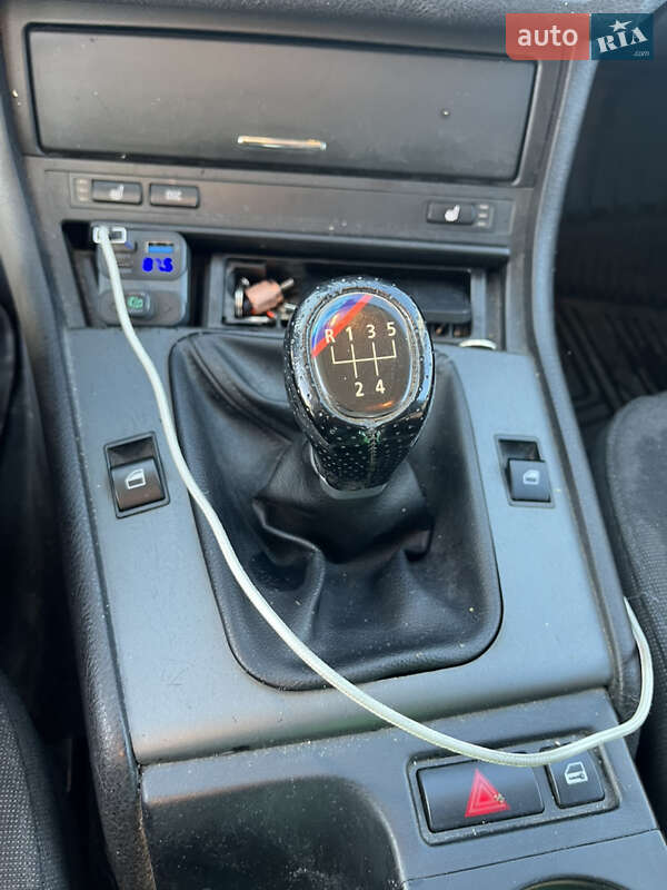 Седан BMW 3 Series 2003 в Белой Церкви