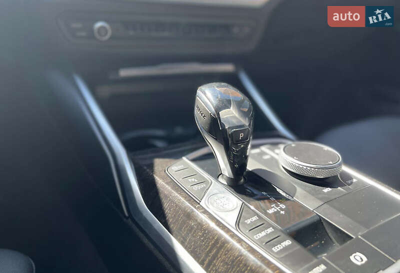 Седан BMW 3 Series 2019 в Львове фото 12 Седан BMW 3 Series 2019 в Львове