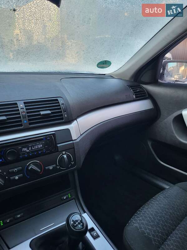 Купе BMW 3 Series 2003 в Дніпрі