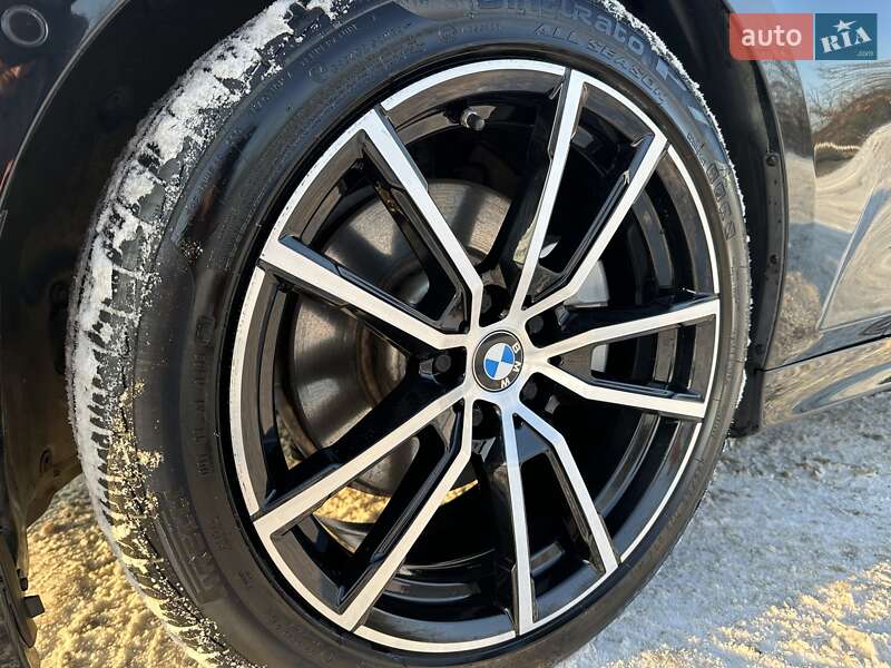 Седан BMW 3 Series 2019 в Виннице
