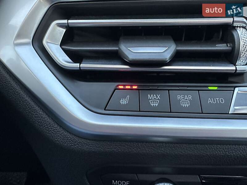 Седан BMW 3 Series 2019 в Виннице