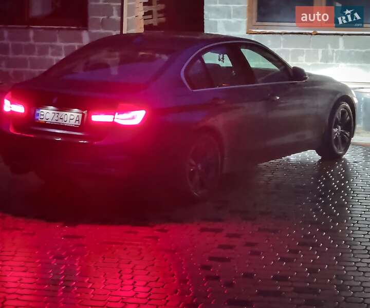 Седан BMW 3 Series 2017 в Городке фото 8 Седан BMW 3 Series 2017 в Городке