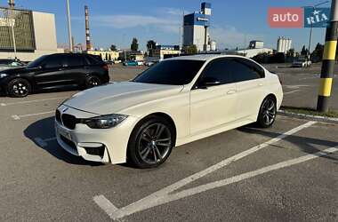 Седан BMW 3 Series 2015 в Кобеляках