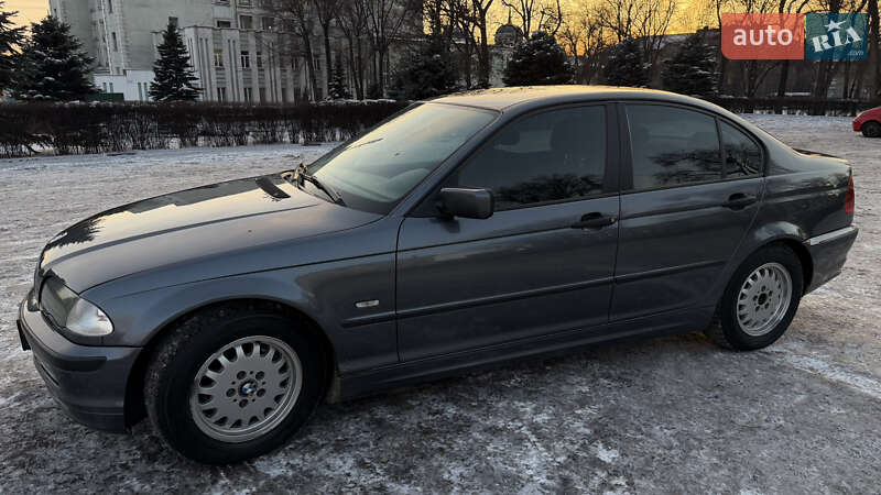 Седан BMW 3 Series 2000 в Каменском