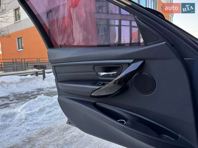 Седан BMW 3 Series 2014 в Ивано-Франковске