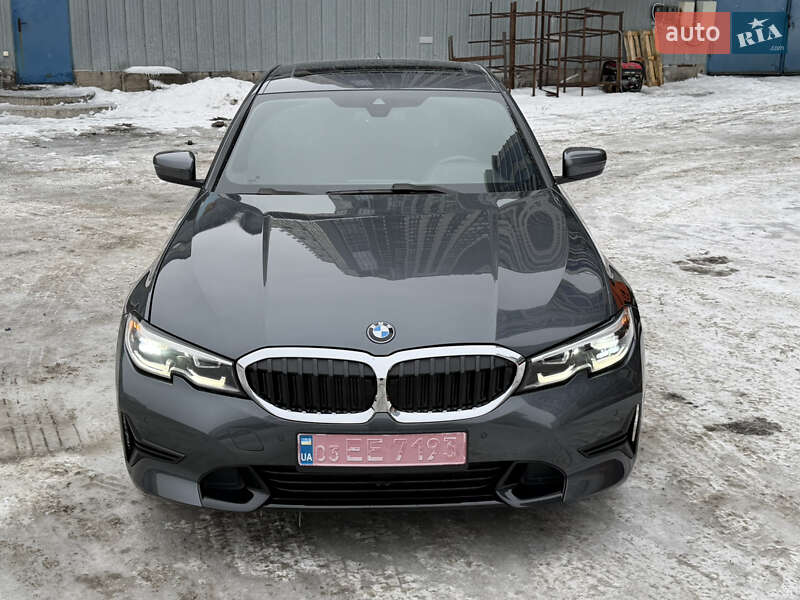 Седан BMW 3 Series 2021 в Киеве