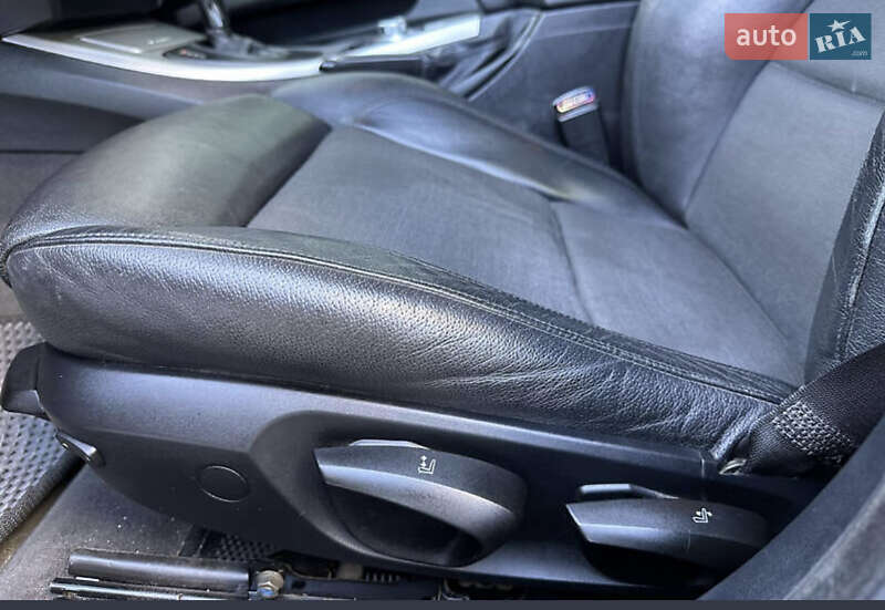 Седан BMW 3 Series 2005 в Одессе