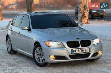 Седан BMW 3 Series 2011 в Дніпрі