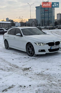 Седан BMW 3 Series 2017 в Києві