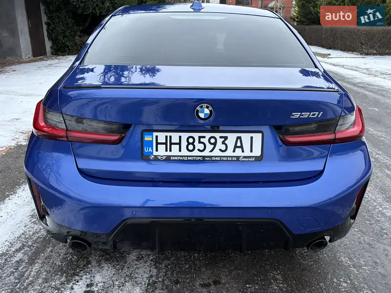 BMW 3 Series 2023 VIN 3MW69FF00R8E04734 фото оголошення 10 з 73