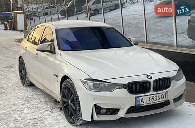 Седан BMW 3 Series 2017 в Києві
