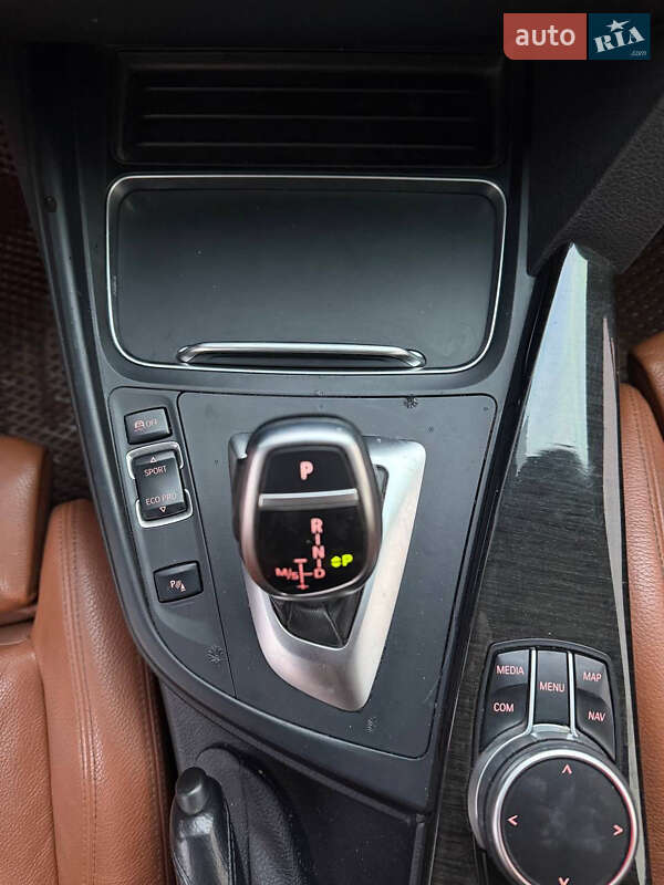 Седан BMW 3 Series 2017 в Киеве фото 26 Седан BMW 3 Series 2017 в Киеве