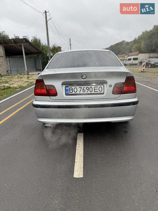 Седан BMW 3 Series 2003 в Кременце