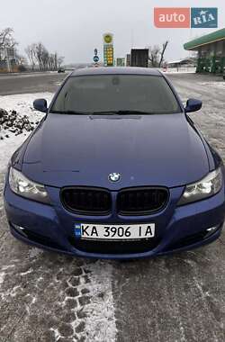 Седан BMW 3 Series 2010 в Киеве