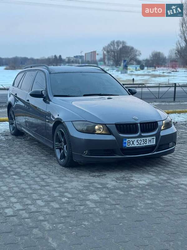 BMW 3 Series 2005