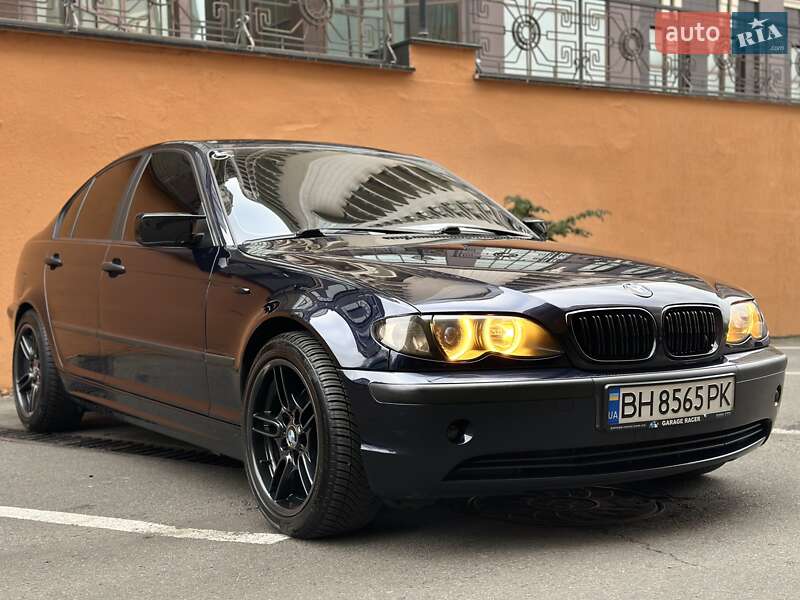 Седан BMW 3 Series 2003 в Одессе