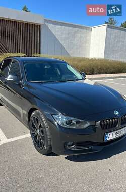 Седан BMW 3 Series 2015 в Львове