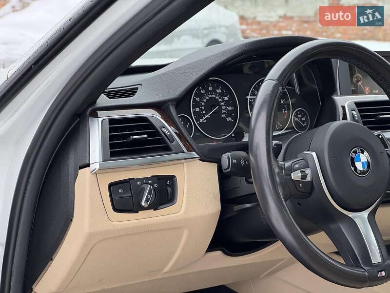 Седан BMW 3 Series 2016 в Киеве