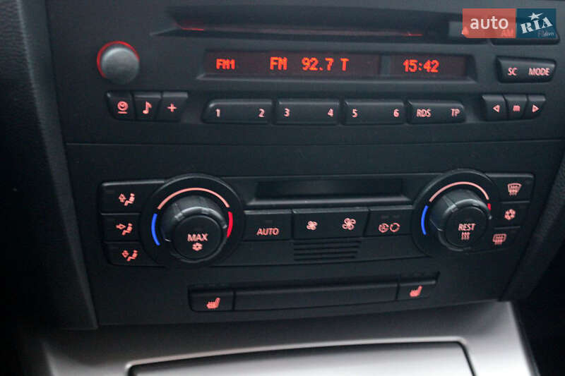 Седан BMW 3 Series 2006 в Кременце фото 32 Седан BMW 3 Series 2006 в Кременце