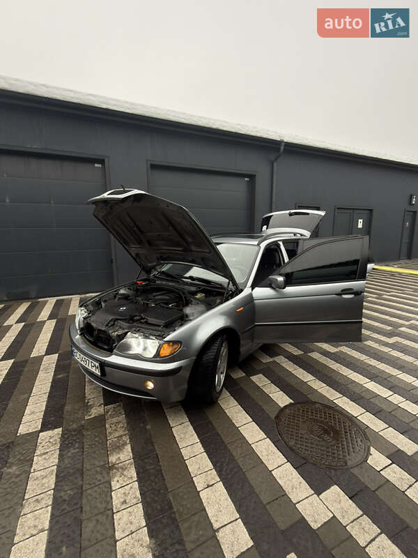 Универсал BMW 3 Series 2005 в Городке