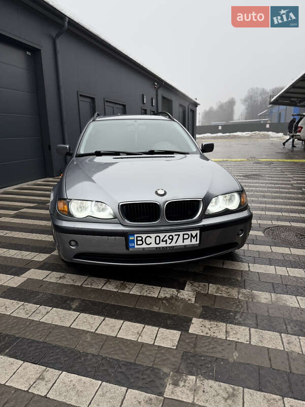 Универсал BMW 3 Series 2005 в Городке