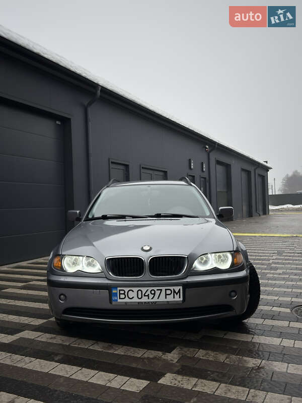 Универсал BMW 3 Series 2005 в Городке