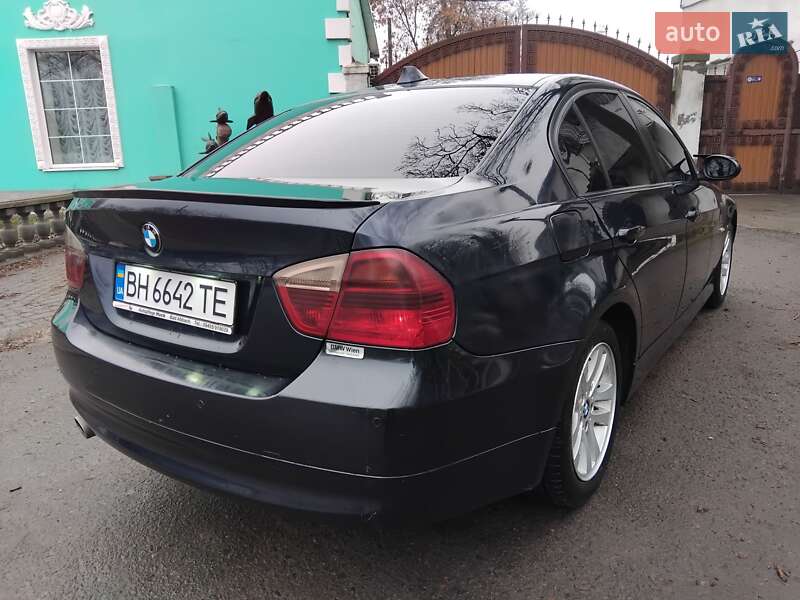 Седан BMW 3 Series 2007 в Черноморске