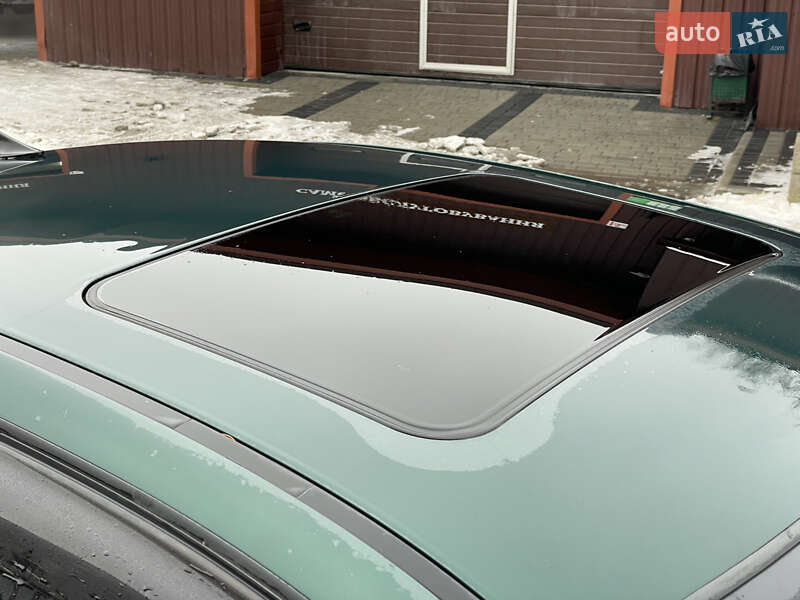 Седан BMW 3 Series 1998 в Корце