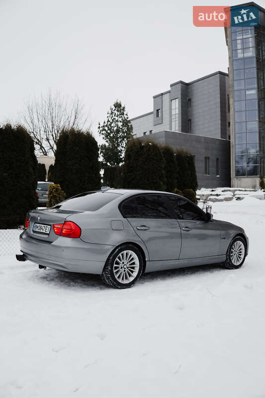 Седан BMW 3 Series 2008 в Хмельницком