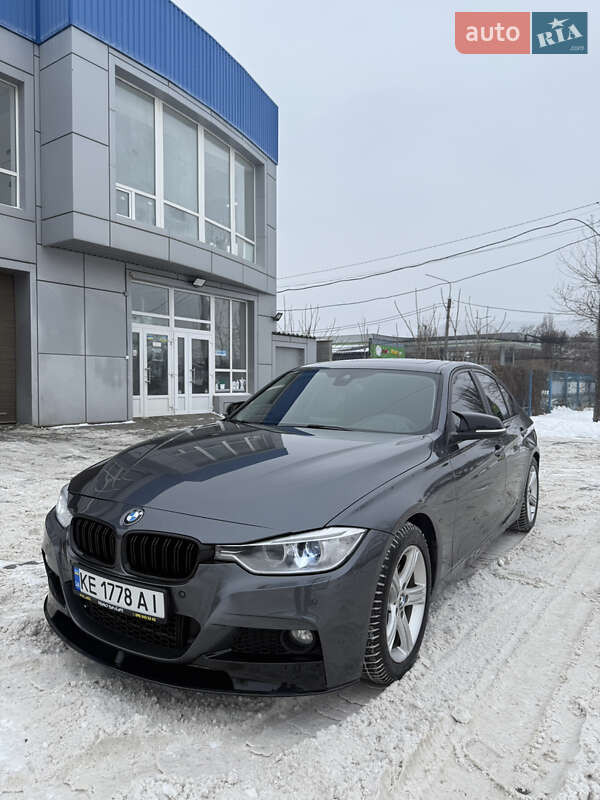 Седан BMW 3 Series 2013 в Киеве