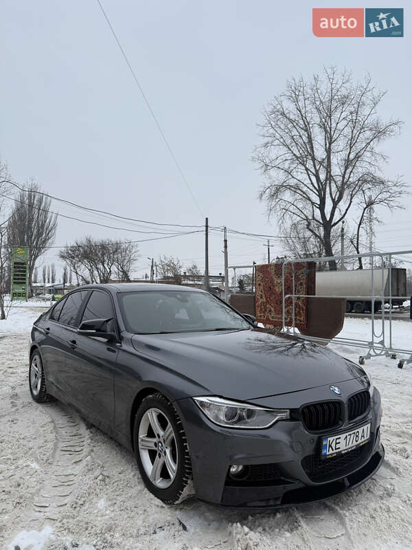Седан BMW 3 Series 2013 в Киеве