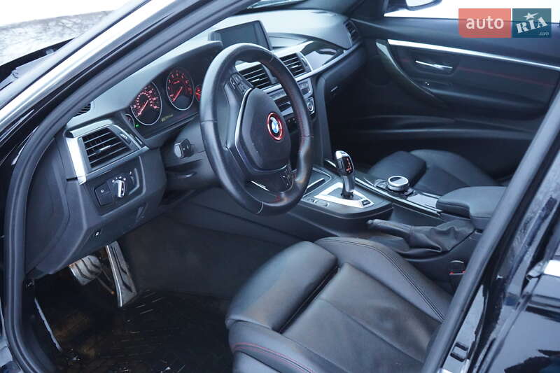 Седан BMW 3 Series 2018 в Попельне