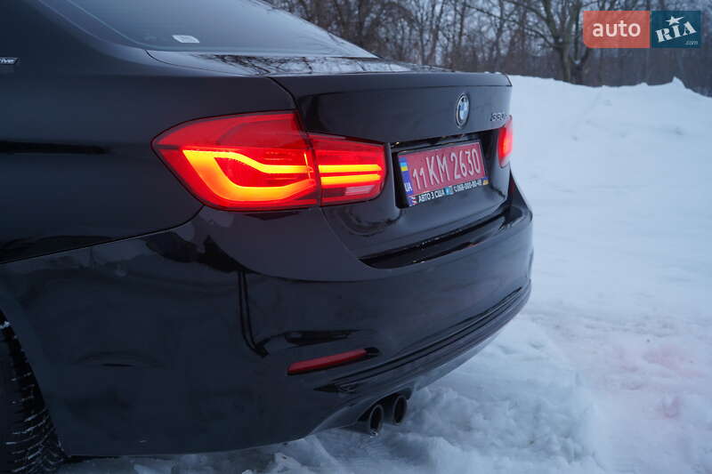 Седан BMW 3 Series 2018 в Попельне