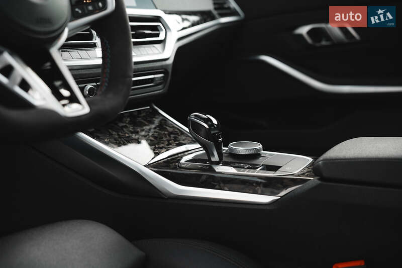 Седан BMW 3 Series 2020 в Киеве