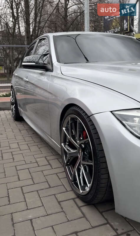 Седан BMW 3 Series 2012 в Кременчуге