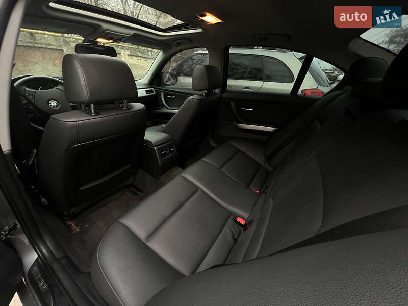 Седан BMW 3 Series 2010 в Одессе фото 8 Седан BMW 3 Series 2010 в Одессе
