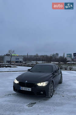 Седан BMW 3 Series 2014 в Кривом Роге