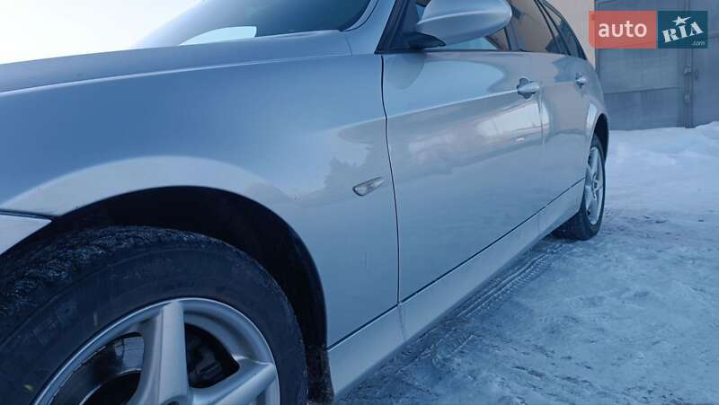 Универсал BMW 3 Series 2005 в Сарнах фото 51 Универсал BMW 3 Series 2005 в Сарнах