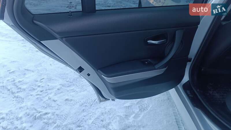 Универсал BMW 3 Series 2005 в Сарнах фото 80 Универсал BMW 3 Series 2005 в Сарнах