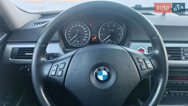 Универсал BMW 3 Series 2005 в Сарнах фото 103 Универсал BMW 3 Series 2005 в Сарнах
